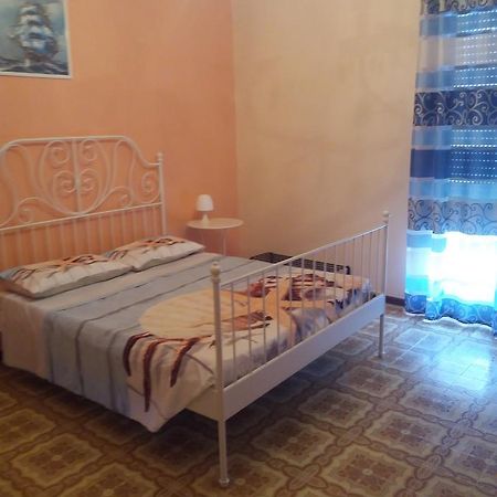 Stella Marina Bed & Breakfast Giardini Naxos Ngoại thất bức ảnh