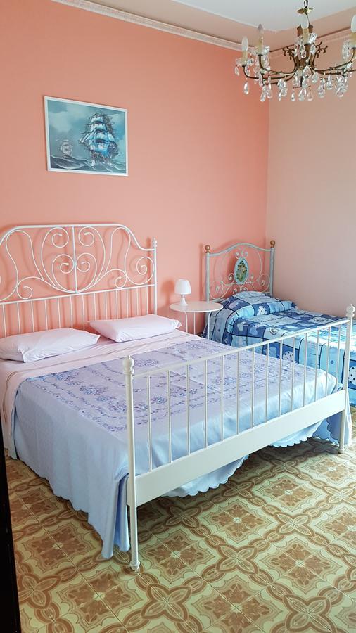 Stella Marina Bed & Breakfast Giardini Naxos Ngoại thất bức ảnh